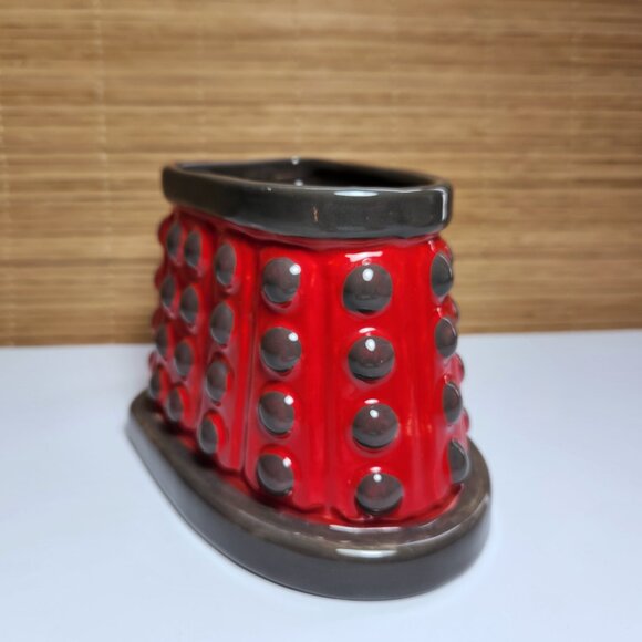 Doctor Who Dalek Mug Exterminate Zeon Red & Gray Embossed 2012 Cup - Picture 4 of 8